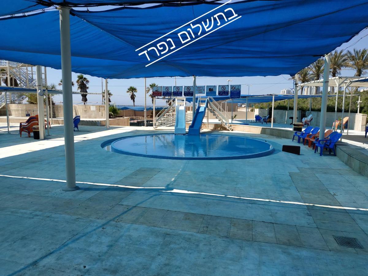 Apartamento בניין אלמוג - מגדל הים Haifa Exterior foto