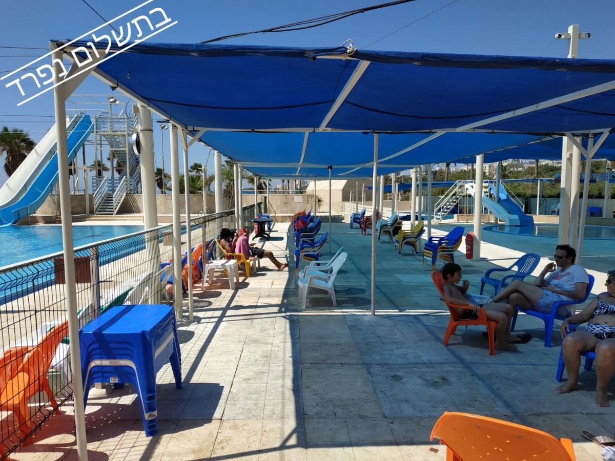 Apartamento בניין אלמוג - מגדל הים Haifa Exterior foto